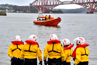 RNLI - Queensferry Loony Dook 0010