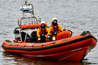 RNLI - Queensferry Loony Dook 0006
