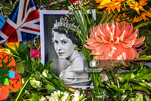 Queen's Funeral Weekend - Sep 22-1012-
