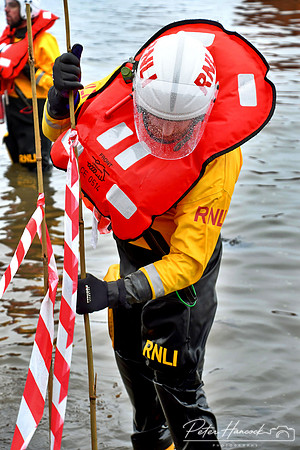 RNLI - Queensferry Loony Dook 0011