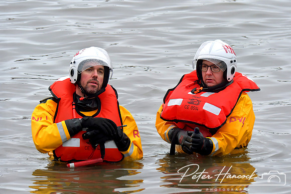 RNLI - Queensferry Loony Dook 0027
