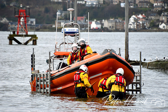 RNLI - Queensferry Loony Dook 0100