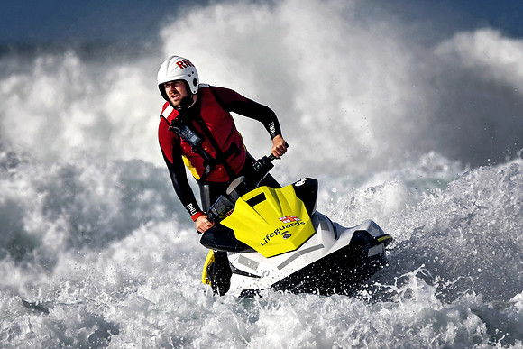 R.N.L.I Lifeguards Perranporth Autumn 2023 - 0025