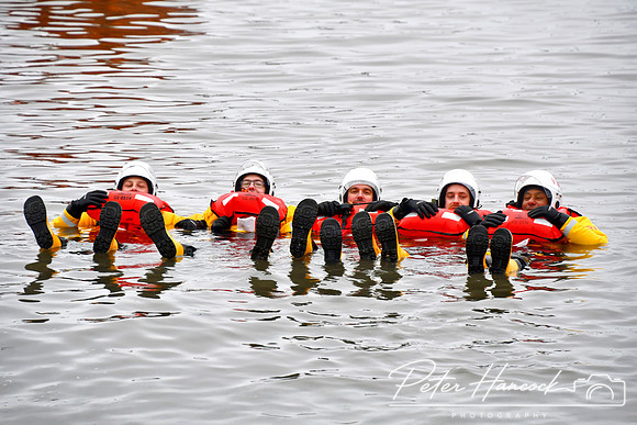 RNLI - Queensferry Loony Dook 0035