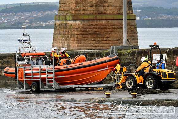 RNLI - Queensferry Loony Dook 0109