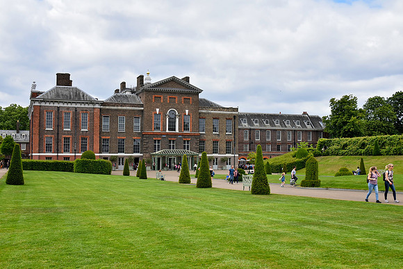 KensingtonPalaceandGardens104