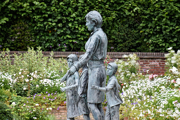 KensingtonPalaceandGardens117