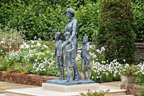 KensingtonPalaceandGardens119