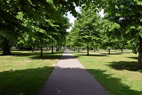 KensingtonPalaceandGardens135
