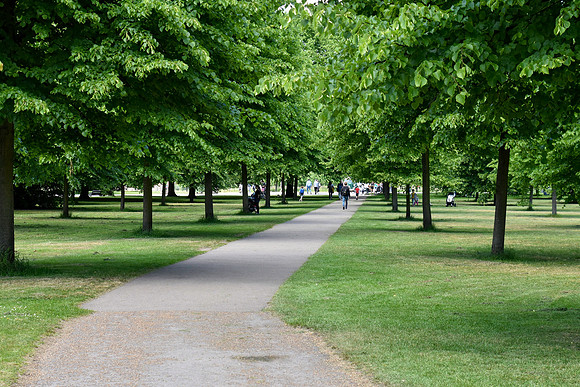KensingtonPalaceandGardens136