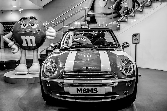 M&M132