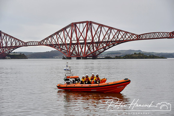 RNLI - Queensferry Loony Dook 0030