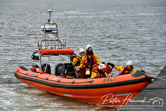 RNLI - Queensferry Loony Dook 0064
