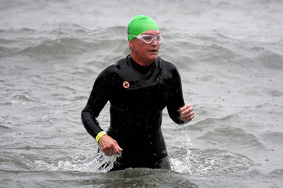 RNLI Buoy to Beacon Swim and Run - 0105